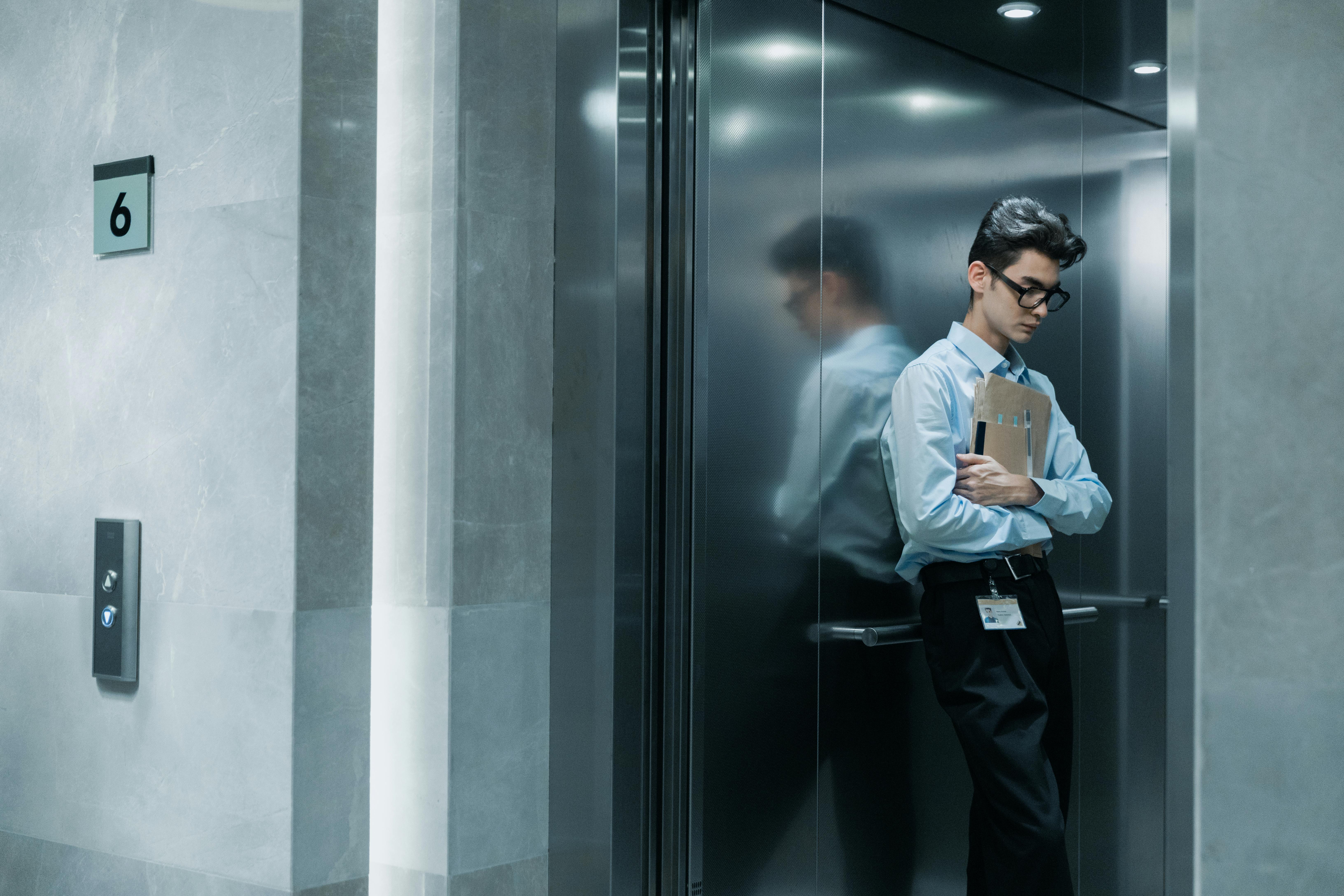 Master the Elevator Pitch With These Simple Steps